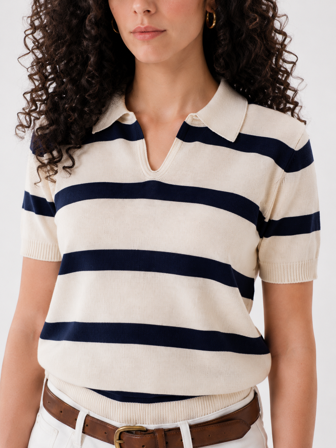 V neck top knitted cherry